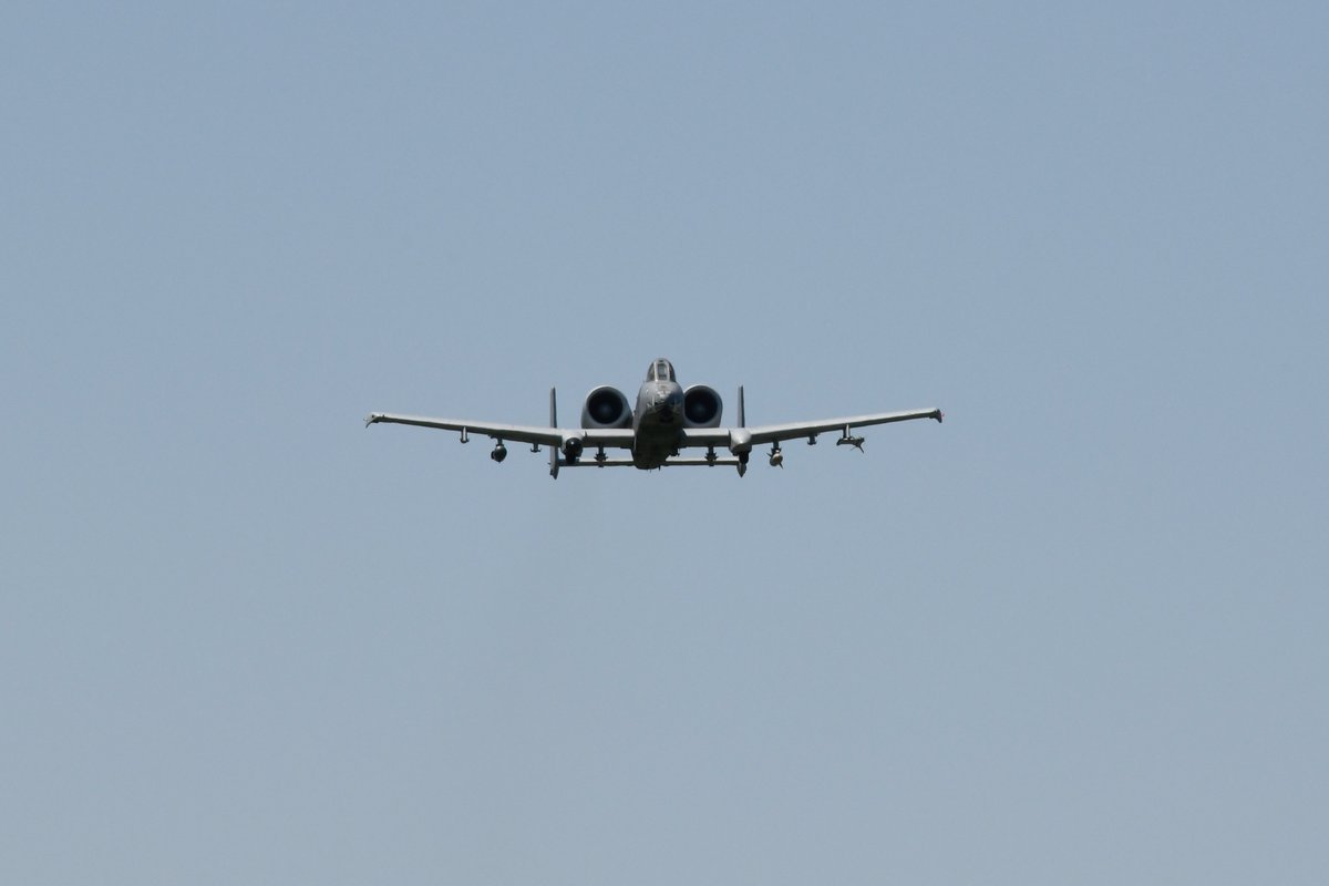 AirNatlGuard's tweet image. Airmen Show Heart
@KansasGuard Airmen simulated a combat deployment to the Indo-Pacific Region during Exercise Tinman.
The week-long exercise was part of an ongoing series to prepare Airmen for what combat deployments may look like in the future.
🔗ang.af.mil/Media/Article-…