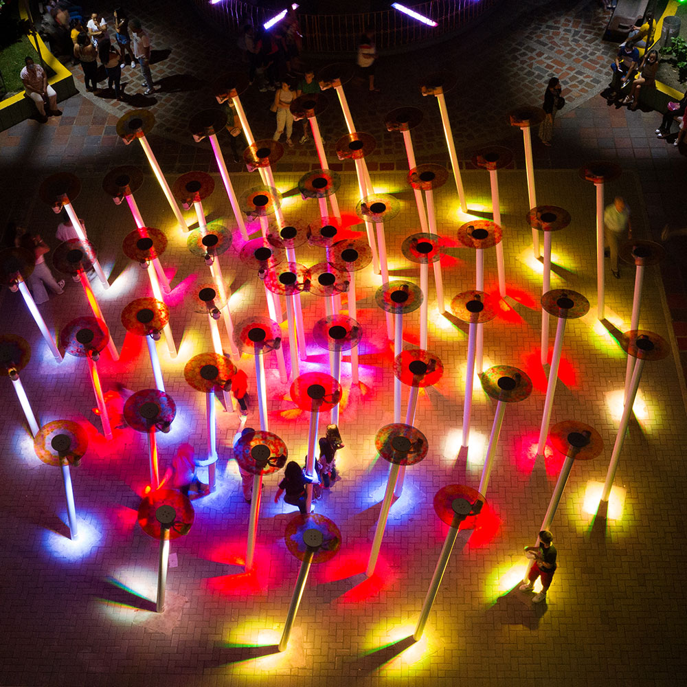 Color Kinetics tweet media