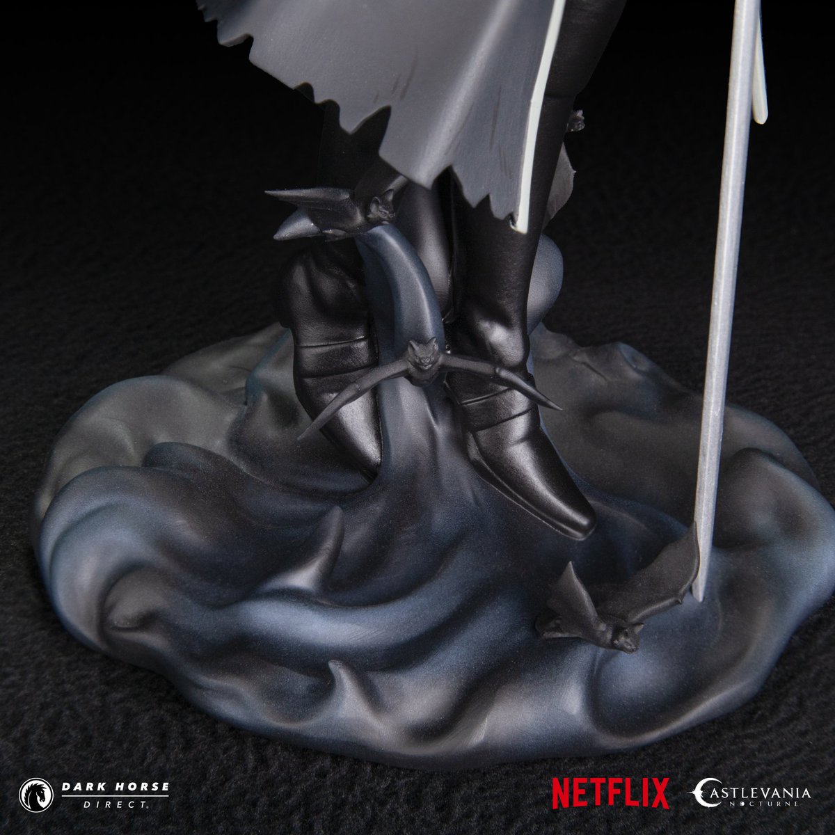 DarkHorseComics's tweet image. Pre-order the Dark Horse Deluxe Castlevania: Nocturne Alucard and Drolta PVC Figure from Dark Horse Direct before they disappear into the night! Details: bit.ly/45ezYBs
