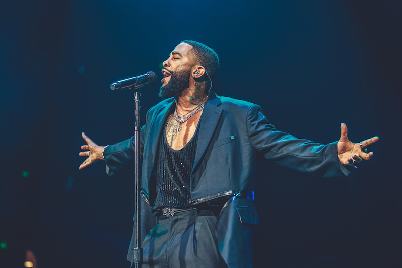 QRO Magazine (@qromag) on Twitter photo Saturday night, <a href="/SirElijahBlake/">Elijah Blake</a> played <a href="/AmalieArena/">Amalie Arena</a> on tour with Keyshia Cole - QRO photos: qromag.com/elijah-blake-t… Saturday night, <a href="/SirElijahBlake/">Elijah Blake</a> played <a href="/AmalieArena/">Amalie Arena</a> on tour with Keyshia Cole - QRO photos: qromag.com/elijah-blake-t…