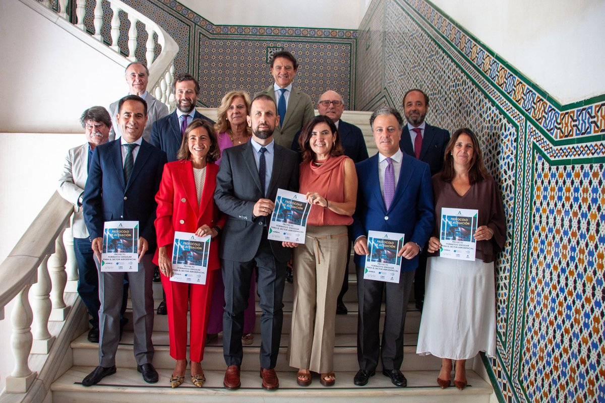 Antonio Augustin (@aaugstinv) on Twitter photo Hoy se ha firmado un protocolo formativo para el sector aeroespacial para Sevilla, Cádiz y Málaga, 2.610 plazas formativas, 14 especialidades formativas y 8 mll de inversión en 2025 a 2027
<a href="/EmpleoJunta/">Consejería de Empleo, Empresa y Trabajo Autónomo</a>
<a href="/JuntaSevilla/">Junta Sevilla</a> Hoy se ha firmado un protocolo formativo para el sector aeroespacial para Sevilla, Cádiz y Málaga, 2.610 plazas formativas, 14 especialidades formativas y 8 mll de inversión en 2025 a 2027
<a href="/EmpleoJunta/">Consejería de Empleo, Empresa y Trabajo Autónomo</a>
<a href="/JuntaSevilla/">Junta Sevilla</a>
