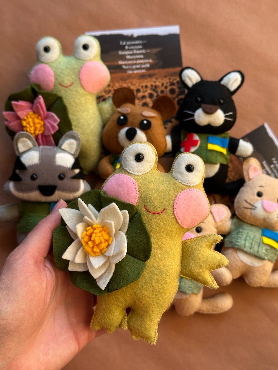 Catyunya_'s tweet image. Hello! My name is Kateryna, I'm from 🇺🇦 Ukraine, and I create handmade felt toys.
💛 Unique and handmade
🌍 Worldwide shipping
📩 To order or view the catalog, just send me a private message
Thank you very much for your support every retweet helps spread the magic!