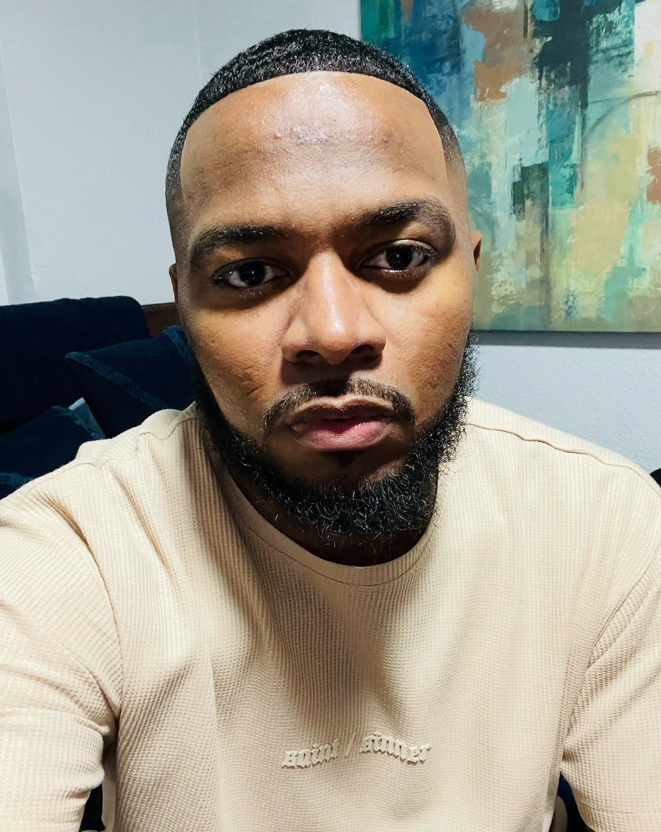 varius2real's tweet photo. Sometimes People Get To See The Finish Product But They Don’t Know What It Took For You To Get There #BeenThroughAlot #IMadeItThroughAlotAlso #ImGrateful https://t.co/lNGIVd0yjE