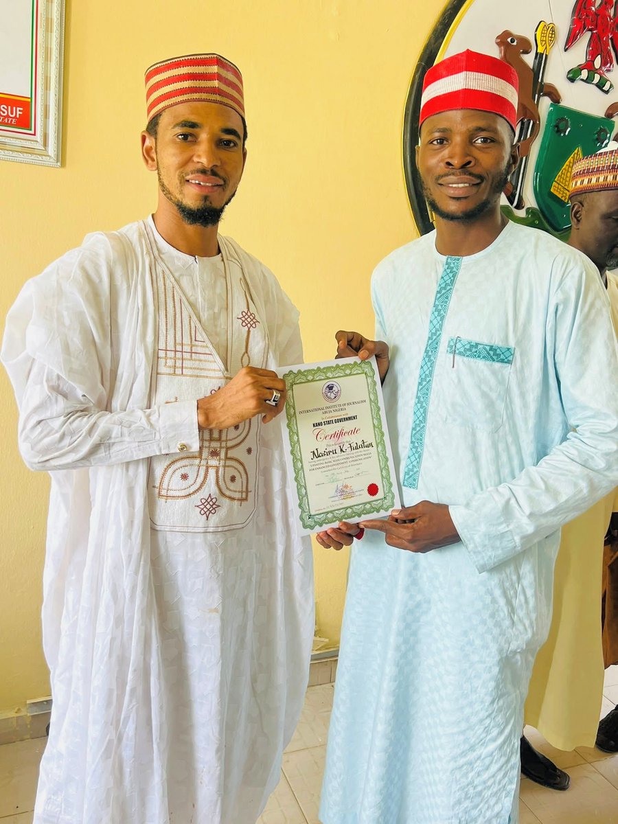 Nasiru Fulatan (@nkfulatan) on Twitter photo Alhamdulillah! I received a Certificate from the International Institute of Journalism (IIJ), Abuja, after a workshop led by professionals and experts in the field of journalism.
Special thanks to Gov. <a href="/Kyusufabba/">Abba Kabir Yusuf</a> for his approval and HC Comr. <a href="/waiyaibrahim/">Comr. Ibrahim Waiya</a> for his leadership. Alhamdulillah! I received a Certificate from the International Institute of Journalism (IIJ), Abuja, after a workshop led by professionals and experts in the field of journalism.
Special thanks to Gov. <a href="/Kyusufabba/">Abba Kabir Yusuf</a> for his approval and HC Comr. <a href="/waiyaibrahim/">Comr. Ibrahim Waiya</a> for his leadership.