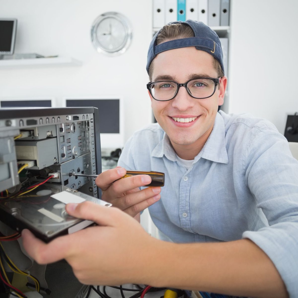 PalmCoastPCSvcs's tweet image. Running out of storage? Boost your computer’s performance with our efficient hard drive installation services. Call us now for an upgrade that makes a difference!
#HardDriveInstallation
computerrepairpalmcoast.com/contact