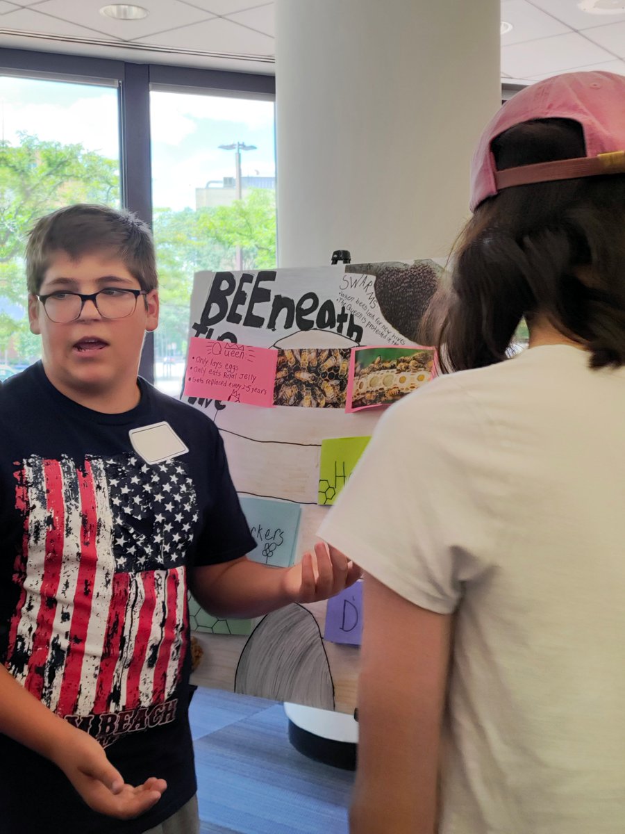 WhiteheadInst's tweet image. We had so much fun at Expedition: Bio, Whitehead Institute's summer science program for middle school students! Here's everyone showing off what they learned at Friday's poster session. 🧬🌱🧫