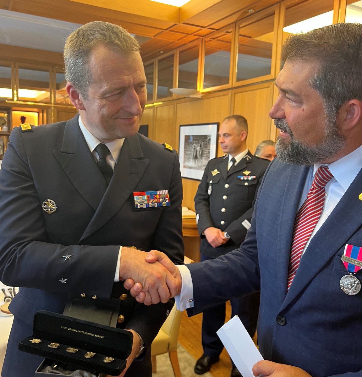 RealNCIS's tweet image. This week, #NCIS Director Lopez received France’s National Defense Medal in Paris, marking 2 years since our MOU with GMAR. Together, we’ve advanced cyber, intelligence, & port visit collaboration—strengthening global partnerships.
#StrongerTogether #GlobalSecurity #GMAR