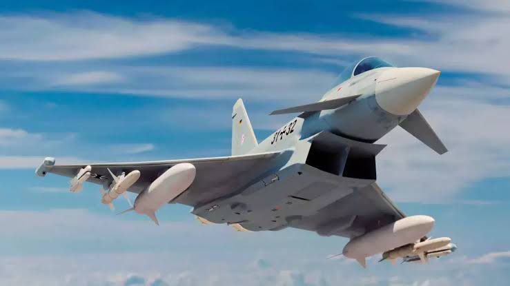 DailyTurkic's tweet image. 🇹🇷 Turkey is reportedly about to announce the purchase of 40 Eurofighter Typhoons worth $5.6 billion.