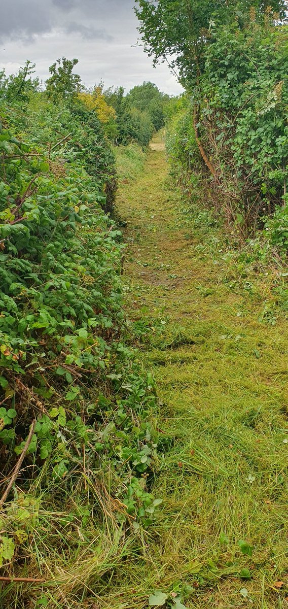 Steve Woodward (@stevewoodward3) on Twitter photo Another blocked overgrown footpath cleared by <a href="/NB_Ramblers/">North Beds Ramblers</a> in Pulloxhill, Bedfordshire, <a href="/RamblersGB/">RamblersGB</a> <a href="/letstalkcentral/">Central Bedfordshire Council</a> Another blocked overgrown footpath cleared by <a href="/NB_Ramblers/">North Beds Ramblers</a> in Pulloxhill, Bedfordshire, <a href="/RamblersGB/">RamblersGB</a> <a href="/letstalkcentral/">Central Bedfordshire Council</a>