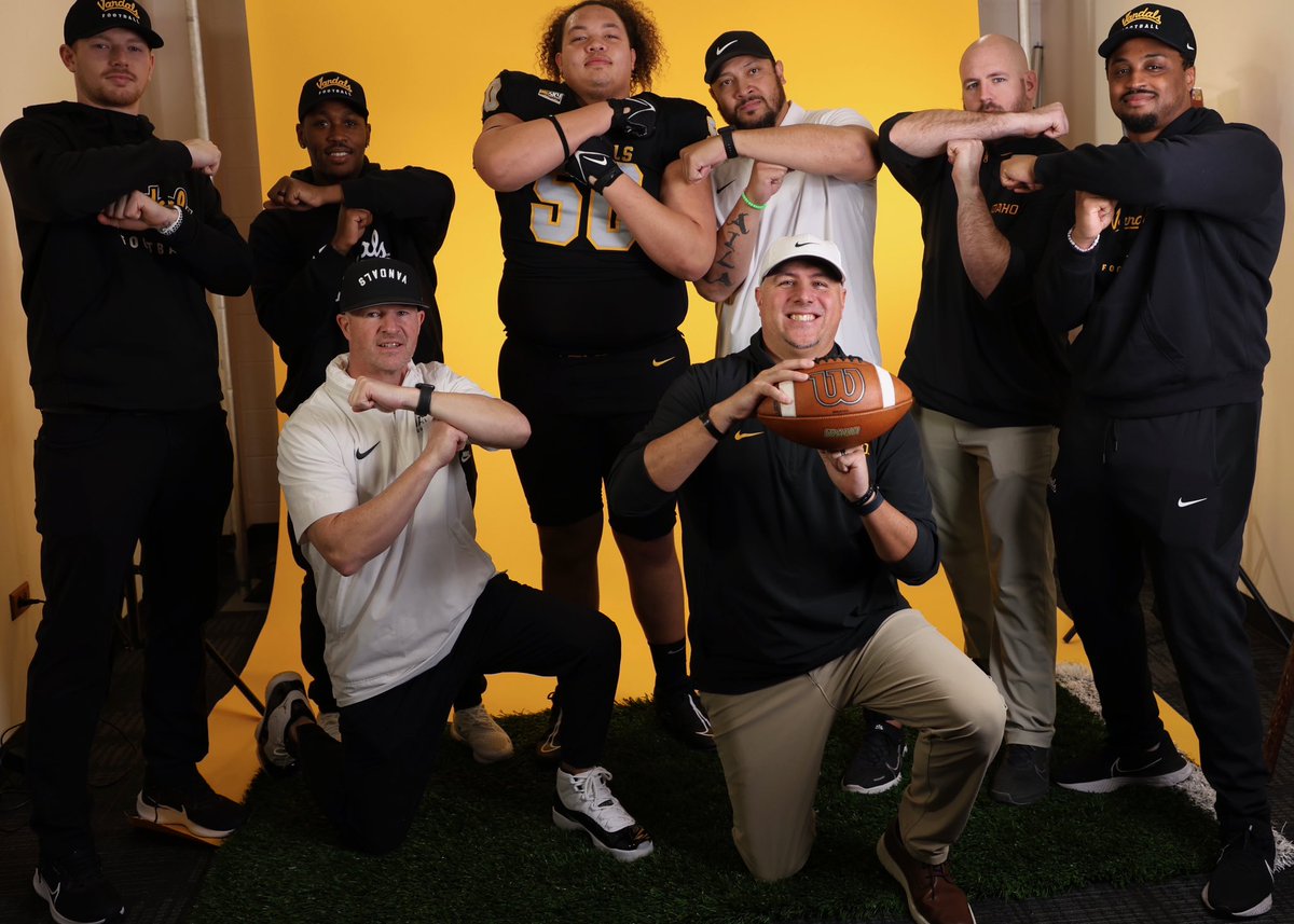 Happy (belated) birthday, Ma’ake! 🥳🎉