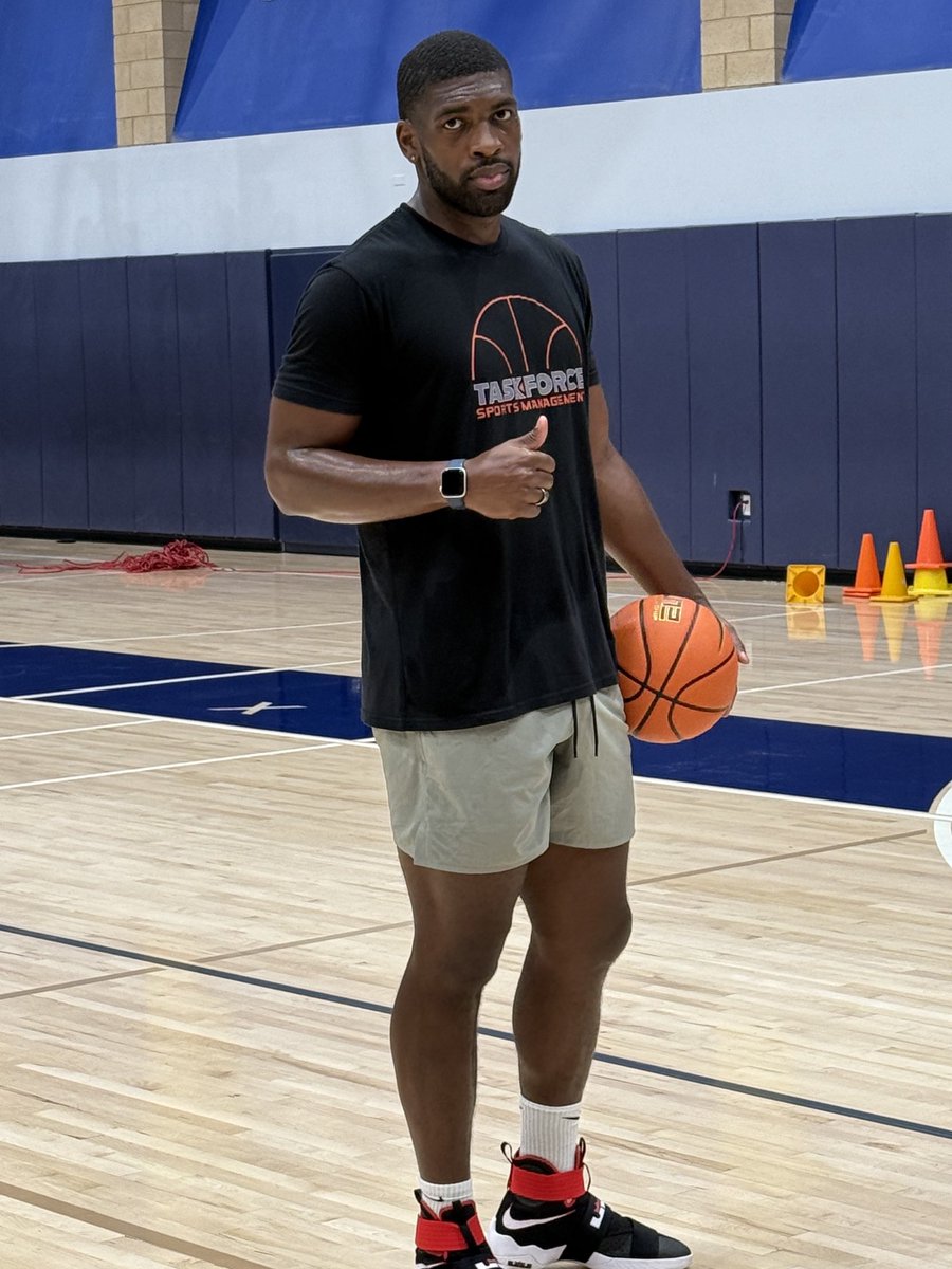 Sierra Canyon legend 

Cody Riley

2015 California State Champion

“The guy who started it all”

Plays in Israel now
