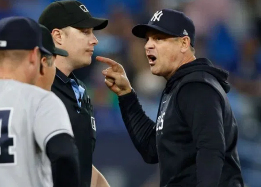 TheWARmonger_'s tweet image. Umpires With The Highest Batter OPS
1) Clint Vondrak (.798)
2) Brock Ballou (.788)
3) Chad Whitson (.783)
4) Chris Conroy (.783)
5) Jim Wolf (.770)
6) Mike Muchlinski (.765)
7) Laz Diaz (.763)
8) Tripp Gibson (.760)
9) Andy Fletcher (.760)
10) Doug Eddings (.759)
Notes:…