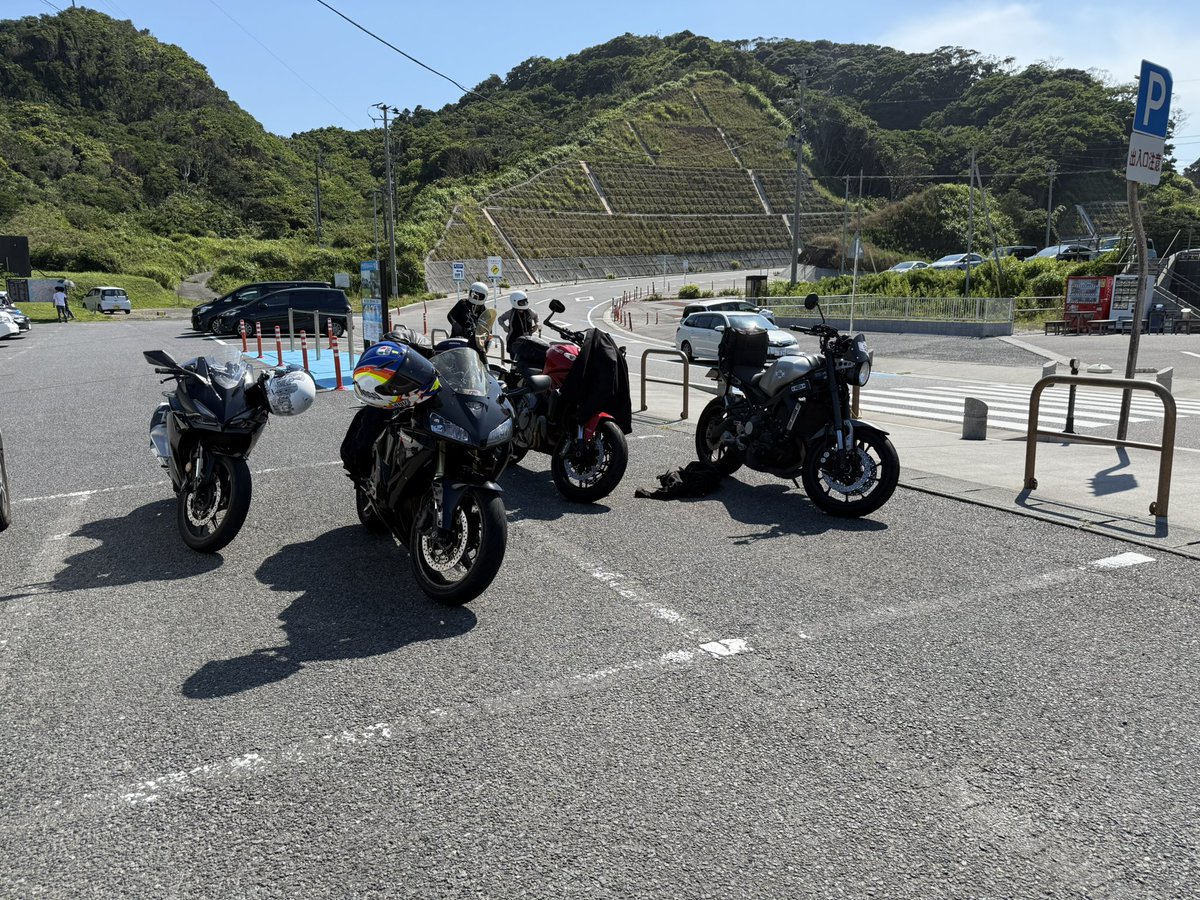 kai_shit69's tweet photo. 海の日恒例行事ツー��ング
今年は日帰りでいわき市へ
人間もめっちゃ日焼けした
ファンリレーも焼けて常時作動w

自走で帰ってこれたのでモーマンタイ🫶 https://t.co/2TguAc5K76