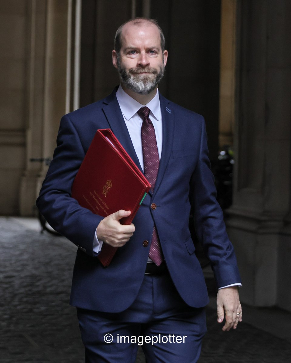 imageplotter's tweet image. And a few shots from the last cabinet at #DowningStreet before recess. The gents - David Lammy, Steve Reed, Darren Jones, Jonathan Reynolds. Pics at the agencies. Cheers for the friendly smiles today.