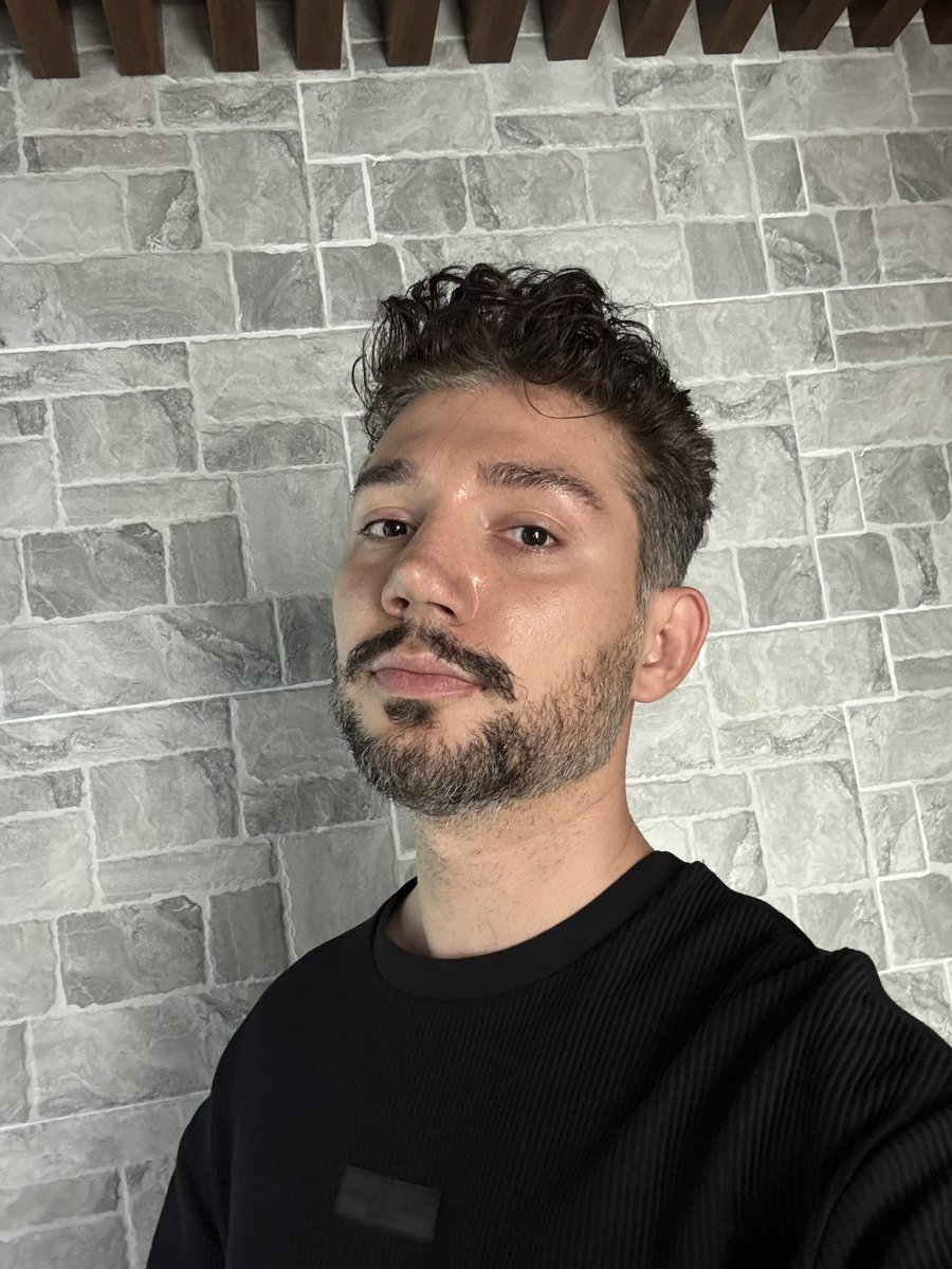 Klima da olsa çalışınca kan ter içinde kalıyoruz değişik bir sıcak