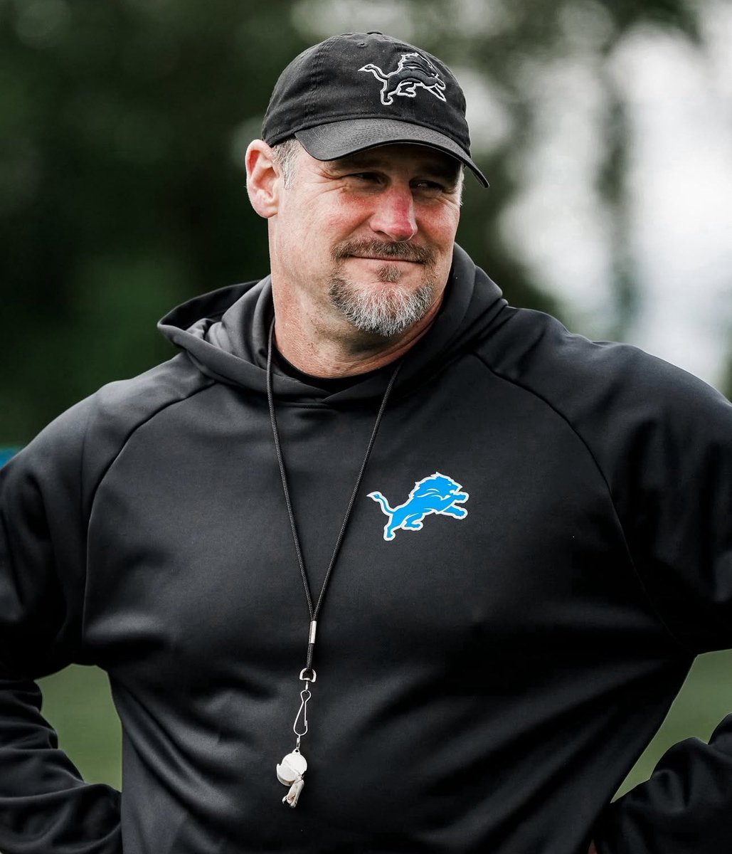 officialctpod's tweet image. Dan Campbell had to stop practice today on multiple occasions to tone things down. Campbell kicked DB Morice Norris out of practice for being too physical, per @colton_pouncy
This Detroit Lions team is READY to get pads on and start hitting 👀
#OnePride