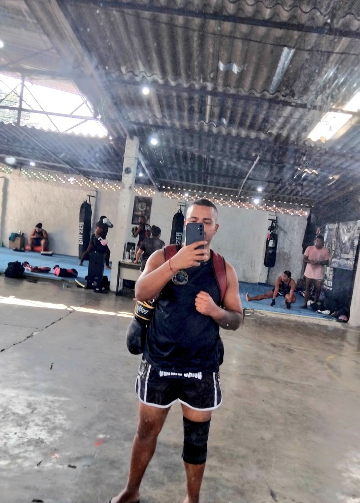 Isso é muito bom 👊🏽
#kickboxing #motivação #pramuitos