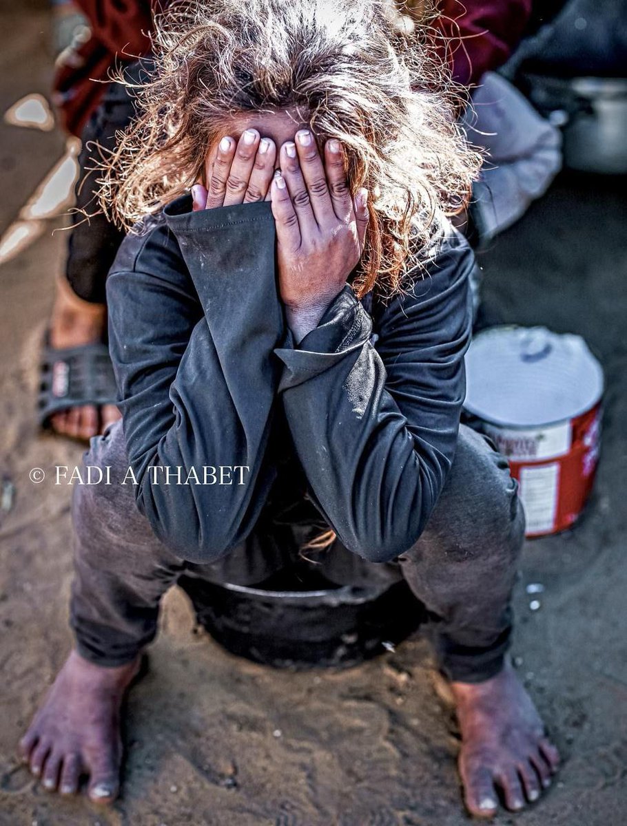 Kifaahgz's tweet image. 💔😪للضمائر الحية فقط...‼️
وزارة الصحة بغزة: المستشفيات سجلت 15 وفاة بينهم 4 أطفال بسبب المجاعة في قطاع غزة خلال 24 ساعة الماضية
العدد الإجمالي لوفيات المجاعة وسوء التغذية ارتفع إلى 101 وفاة بينهم 80 طفلا💔🙏