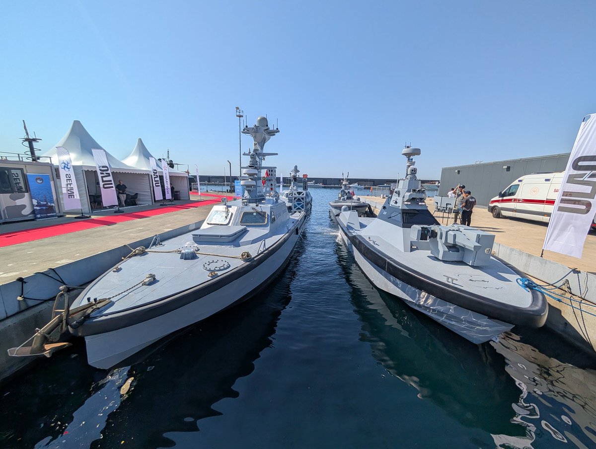 xaviervav's tweet image. Day 1 at #IDEF2025 🇹🇷
We spent the morning at Istanbul marina where 4 USVs are on display.
- Marlin ASW
- Marlin ASuW
- Ulaq port security
- Sancar MCM
@navalnewscom video with insights by @TayfunOzberk and yours truly coming out tomorrow 👍