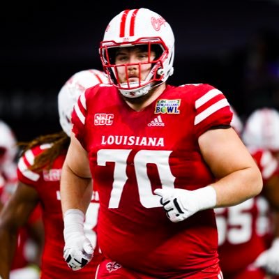 MattStewartTV's tweet image. Day 1 @SunBeltFB Media Days underway. @SunBelt West Division preseason favorite @RaginCajunsFB Coach @michaeldes1 plus All SBC honorees OL @jax_harrington & SAF Tyree Skipper @Ree3hunnit join us in our studios approximately 11:30a CT. Join
@ROCKYBOIMAN50 and me @ESPN+