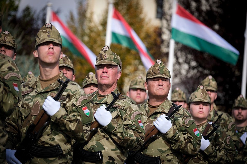 Jan184667's tweet image. 🚨JUST IN:
According to Croatian Television sources, the Hungarian army will participate in a parade with its representatives on July 31 in Zagreb. 🇭🇺🇭🇷
Serbian politicians have repeatedly stated that Hungary is their “brotherly” state.
Croatia will organize a parade to mark…