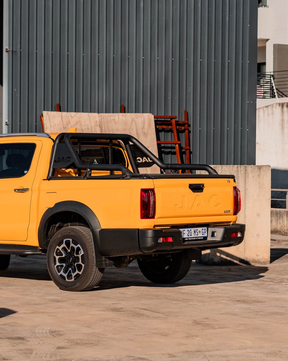 _RebaS's tweet image. Full review of the @JACmotorsSA T9 Super Lux is now live on the channel!
More here: youtu.be/dqmCJw250dk?si…