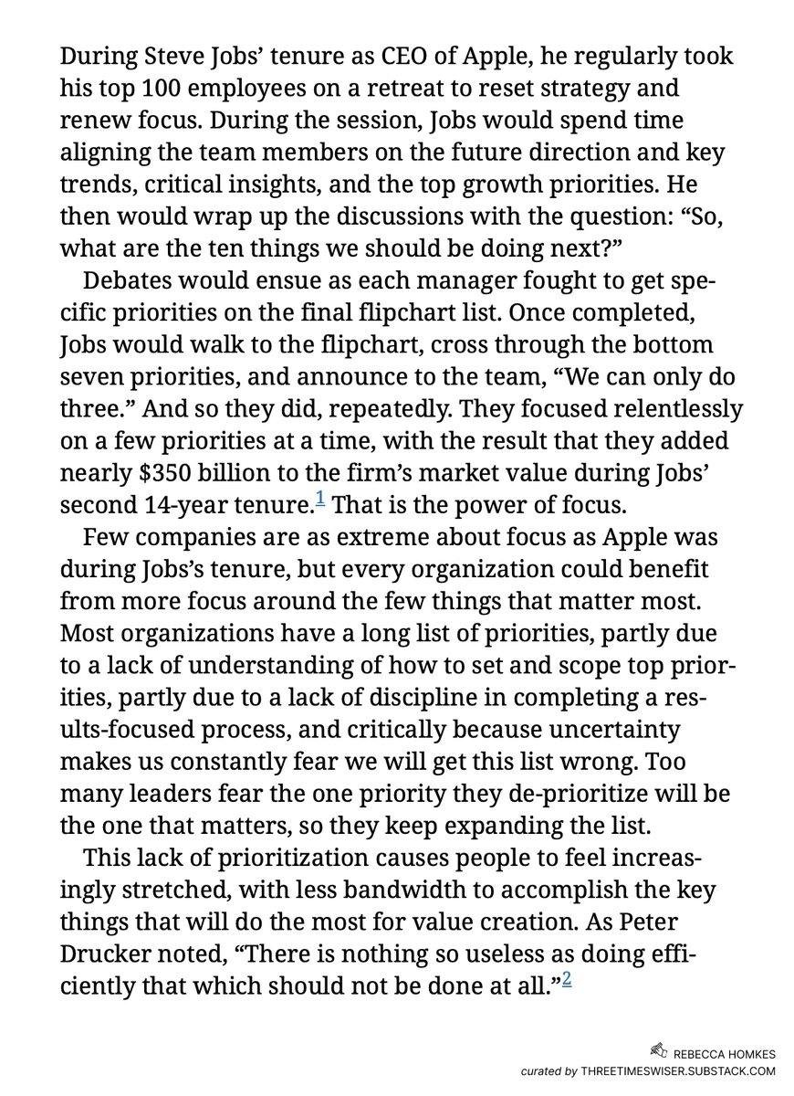 wizofecom's tweet image. A CEO's main role is to make sure everyone is aligned on the vision.
Steve Jobs would take 100 of his top employees to "renew focus" AKA realign each of them towards the North Star.
All this meant was
- Meeting with his top performers to remind them of the vision
- Identify…