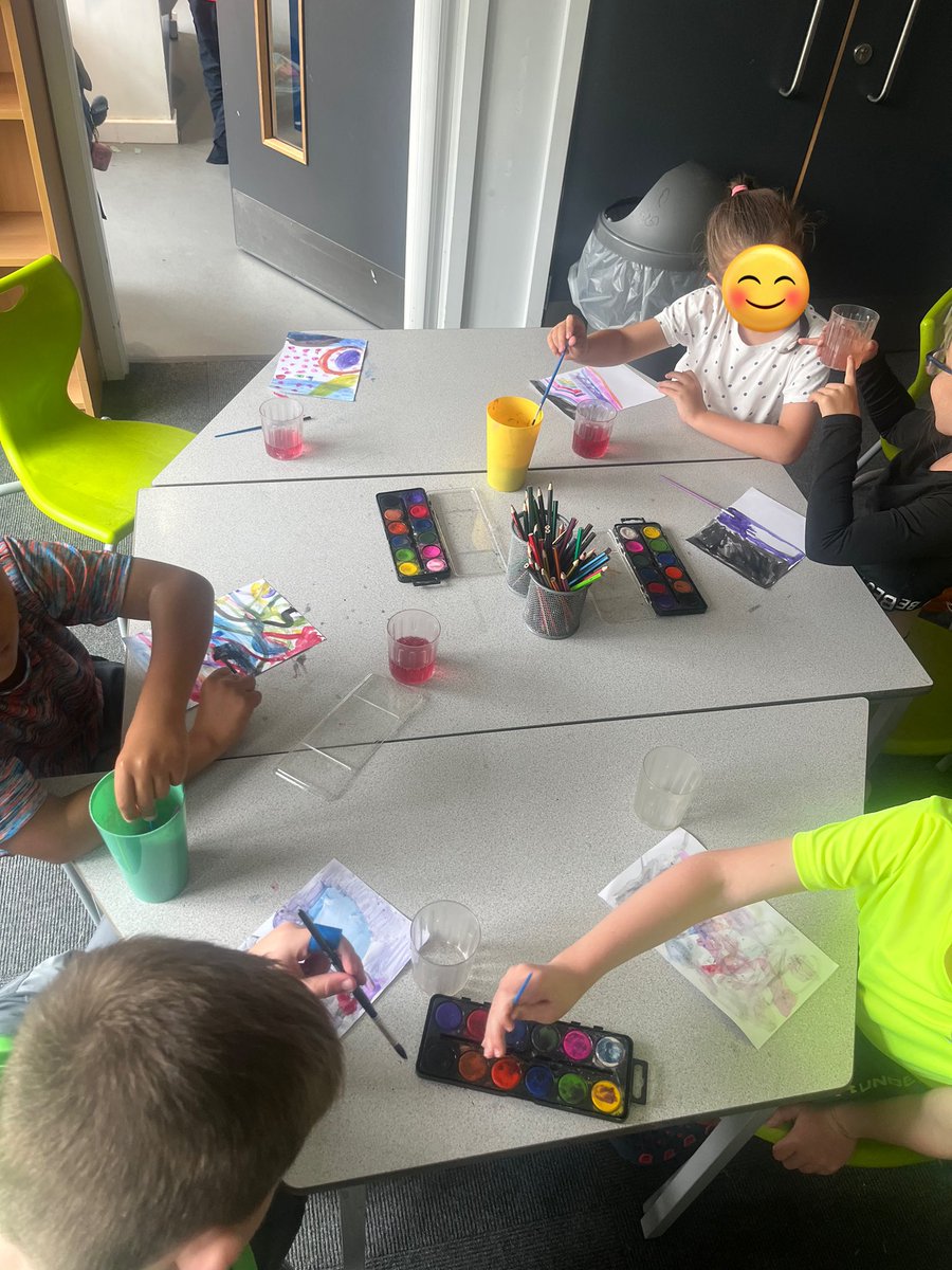 Dee Point Venus tweet media