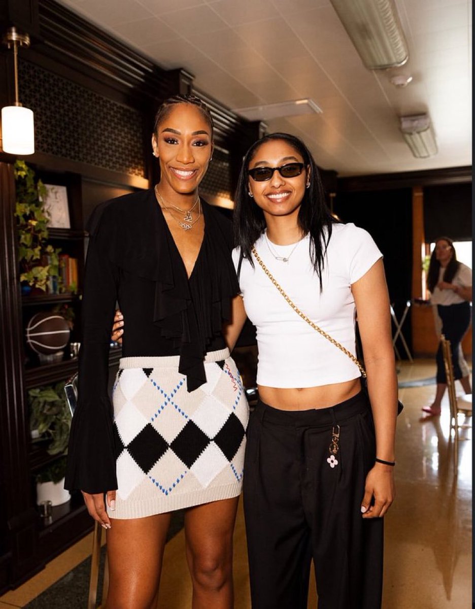 theCHAMPSIDE's tweet image. A’Ja Wilson + JuJu Watkins would be a great tandem in the #WNBA