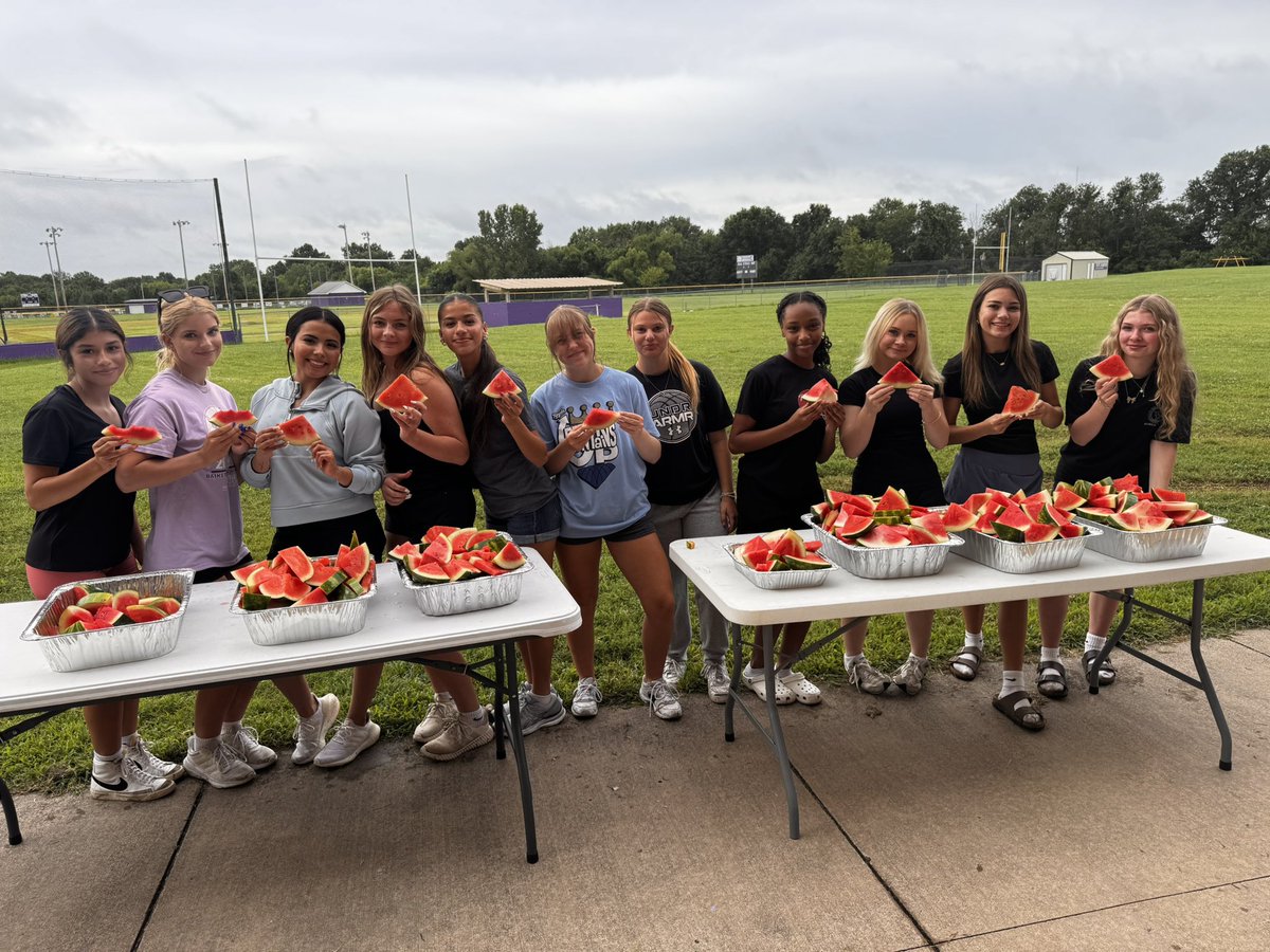 Pittsburg Purple Dragons Football (@purpledragonfb) on Twitter photo Wanted to give a huge shout out to all our sponsors for their generosity for our Dragon Football Camp last week. Additionally thank you to <a href="/HardingLHS/">Drew Harding</a> and <a href="/wcfootballcards/">Webb City Football</a> for hosting team camps. Also to our great Cheer Squad for ending camp with a ๐ feed. Wanted to give a huge shout out to all our sponsors for their generosity for our Dragon Football Camp last week. Additionally thank you to <a href="/HardingLHS/">Drew Harding</a> and <a href="/wcfootballcards/">Webb City Football</a> for hosting team camps. Also to our great Cheer Squad for ending camp with a ๐ feed.
