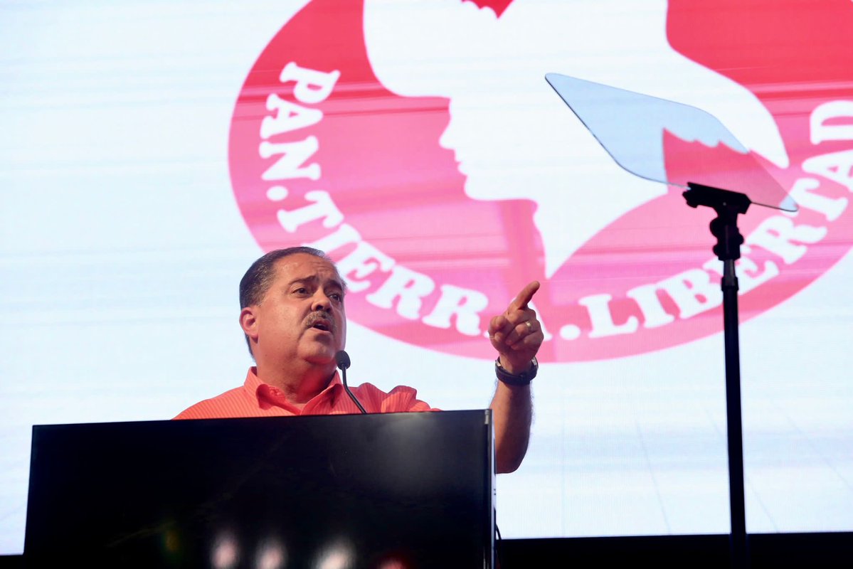 José Luis Dalmau Santiago (@dalmausenador) on Twitter photo ¡Hoy celebramos los 87 años del Partido Popular Democrático! Una institución con una historia llena de luchas y logros para el pueblo puertorriqueño, y que, sin duda alguna, continúa siendo una fuente de esperanza de cara al futuro. ¡Adelante, Popular! <a href="/ppdpr/">Partido Popular Democrático</a> ¡Hoy celebramos los 87 años del Partido Popular Democrático! Una institución con una historia llena de luchas y logros para el pueblo puertorriqueño, y que, sin duda alguna, continúa siendo una fuente de esperanza de cara al futuro. ¡Adelante, Popular! <a href="/ppdpr/">Partido Popular Democrático</a>