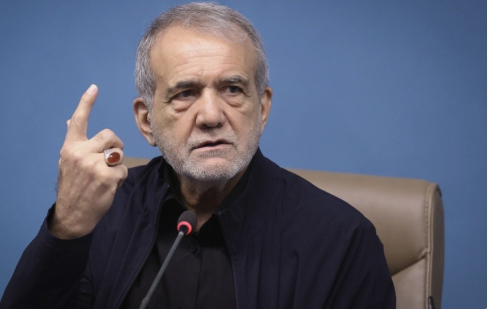 drpezeshkian2's tweet image. #زندانیان | موضوعات مرتبط با زندانیان در دستور کار دولت است و با رعایت موازین قانونی و انسانی پیگیری میشود.
#آموزش_عالی | در فرآیند گزینشها بازنگری شده، اساتید و دانشجویان محرومشده به دانشگاهها بازمیگردند.فضای علمی باید گشوده و در خدمت پیشرفت کشور باشد.
president.ir/fa/160486