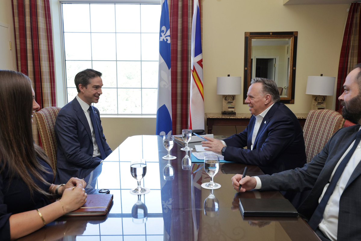 francoislegault's tweet image. Avec le @PremierofNL, John Hogan, pour discuter des suites de l’entente Québec-Terre-Neuve de Churchill Falls et du potentiel exceptionnel en minéraux critiques de la Fosse du Labrador.