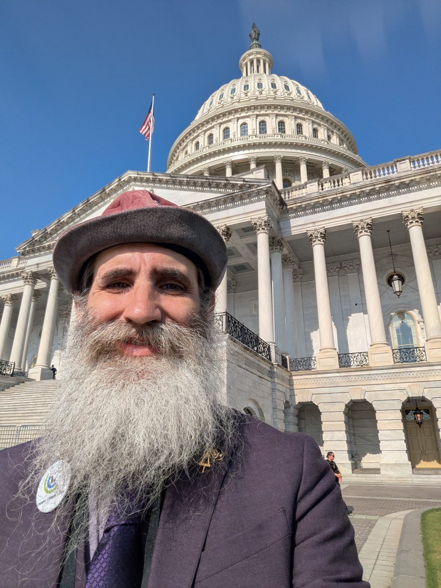 flwyd's tweet photo. Today I'm joining 850 #grassrootsclimate advocates talking to Congress about clean energy and healthy forests with @citizensclimate https://t.co/WNthdWrnRB