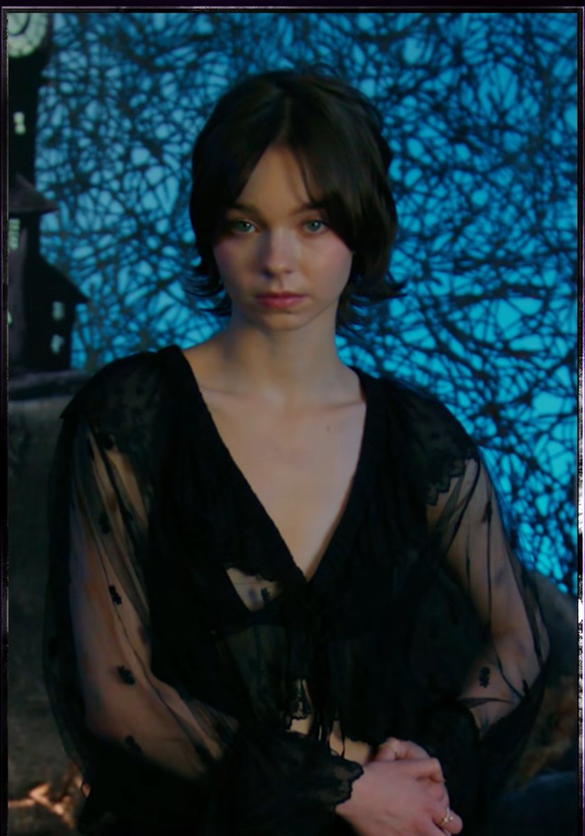 pipamobis's tweet image. she’s so pretty &amp;lt;3
