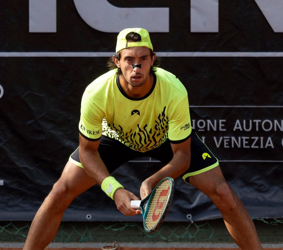 boccardi_marioo's tweet image. 6-2 6-2 vs. Jaime Faria
Thiago Tirante claims his 10th career ATP Tour win and qualifies to the ATP 250 Kitzbühel R2