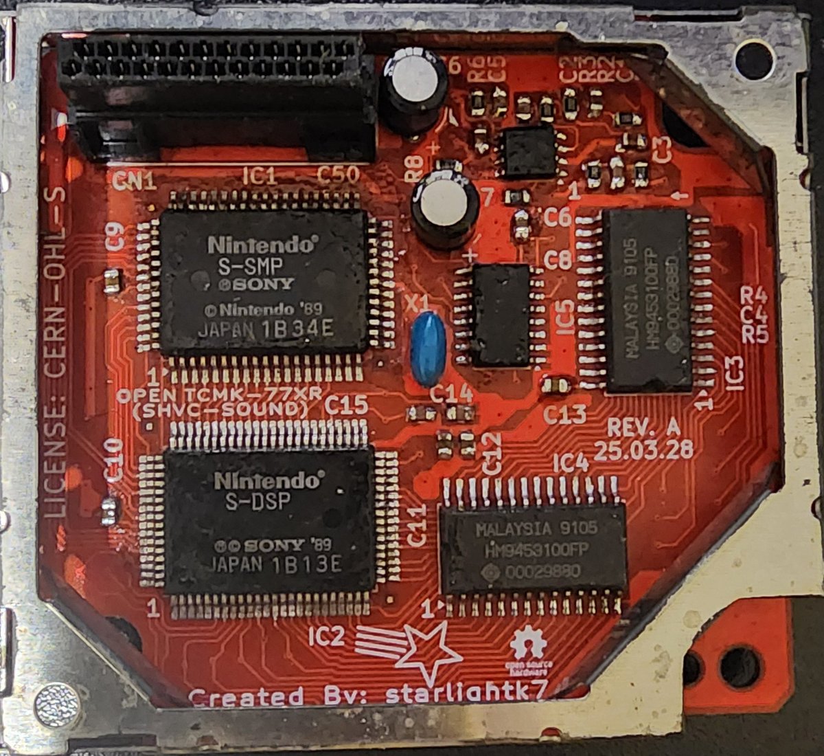starlightk7's tweet image. I've completed my custom Super Famicom. I designed the board and built it with my own hands. It is based on the original SHVC model, so I also made the sound unit. Everything is working perfectly, and I learned a lot making it.
#retrogames #SNES #SuperNintendo #SFC #SuperFamicom