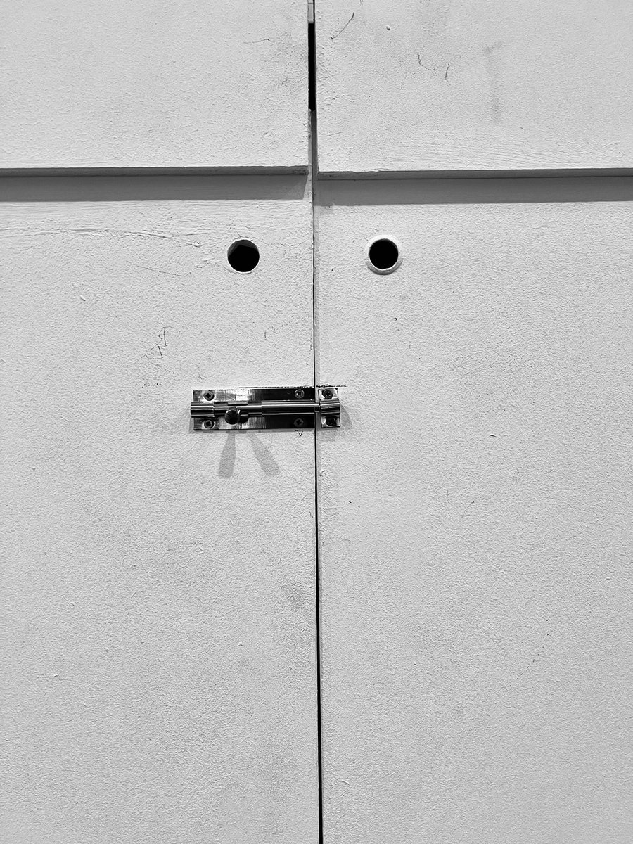 river_rowing's tweet image. Faces. Faces everywhere.