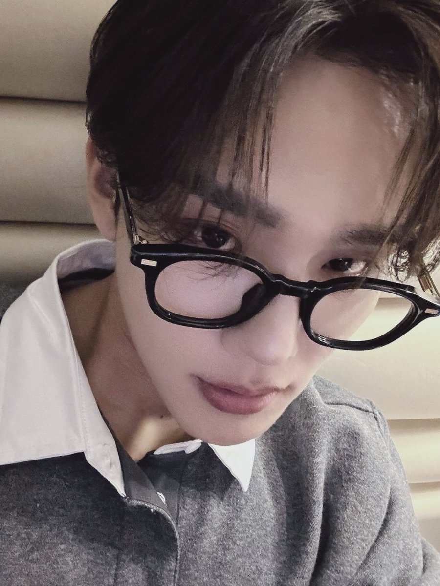 luv4bjy's tweet photo. 🤓 #fixselcaday #seunghun https://t.co/uuidg3zvG5