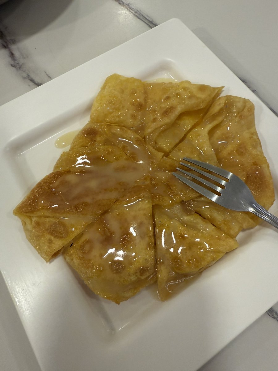 kasibook's tweet image. เทรนเนอร์ : วันนี้เล่นหนักกินอะไรกินเลย
นี่แหน่ะ กินอะไรกินเลย 😋