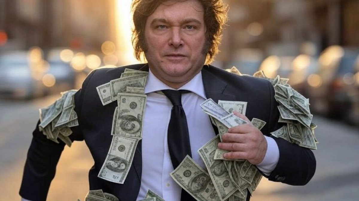 MartnPeiretti1's tweet image. 🚨AHORA🚨 Caso $LIBRA. La justicia acaba de descubrir que una cuenta vinculada a Hayden Davis transfirió medio millón de dólares en el mismo momento que comenzó su reunión con Javier Milei en la Casa Rosada, el día 30 de enero pasado, a las 14. Milei recaudó dólares con $Libra.