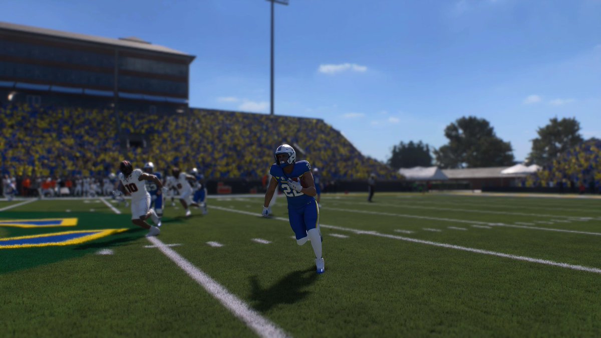 GoSoutheastern's tweet image. We&apos;re in the game! Search &quot;SavageStorm1909&quot; in the download center to play as Southeastern in EA College Football 26! 

#TakeCover | @SoutheasternFB