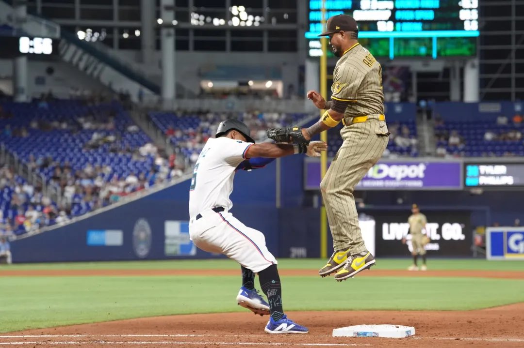 sdutKevinAcee's tweet image. “I knew the game was super close, so I needed to make that play.”
In today’s Padres Daily: Efficiency matters; pretty sick, Jackson Merrill; fearless at first; Kolek returns + tidbits
sandiegouniontribune.com/2025/07/22/pad…