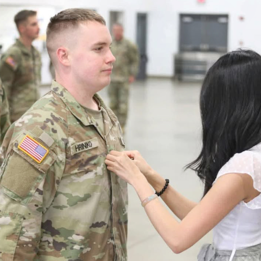 ArmyGuardOhio's tweet image. 🇺🇸 “There are a lot of good benefits in the #NationalGuard that are great in different ways, but if I had to choose one single benefit, it would be the collaboration of Soldiers, leaders, and experts who you can reach out to.” -SGT Hrinko
Learn more at iGuardOhio.com