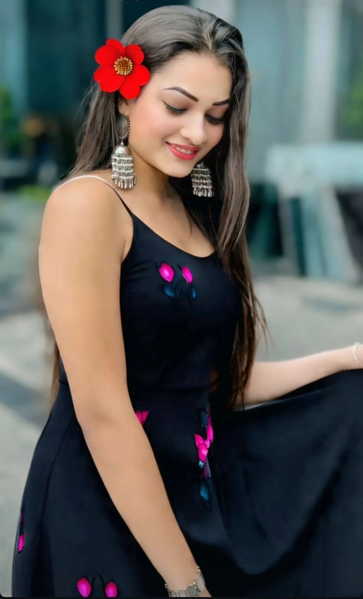 दिल उनसे गुफ़्तगू के लिए बेकरार है ..

या रब तू जान डाल दे तश्वीर -ए-यार मे..

🗜️💚🅿️