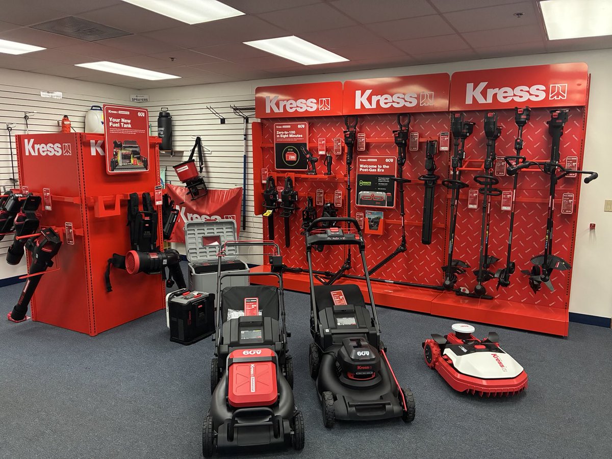 jtturf1's tweet image. Got Kress? Check out all the electric powered mowers, blowers, weed trimmers, and more. @Clesens_ #kress #robotic mowers