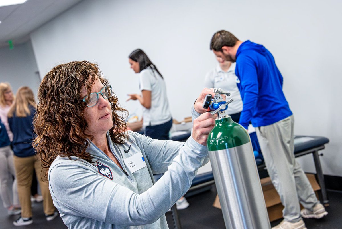 UConn CAHNR tweet media