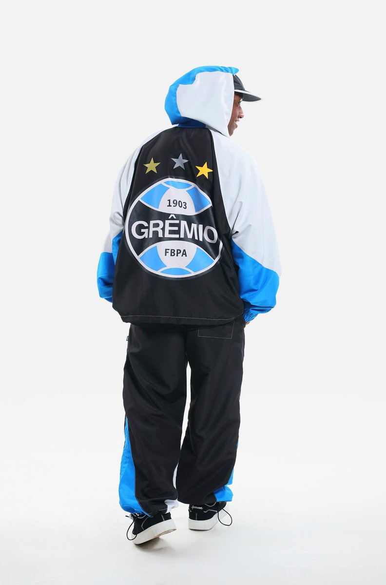 gremiocatimba's tweet image. Algumas peças da coleção da @JustApprove + @Gremio 

O que acharam?