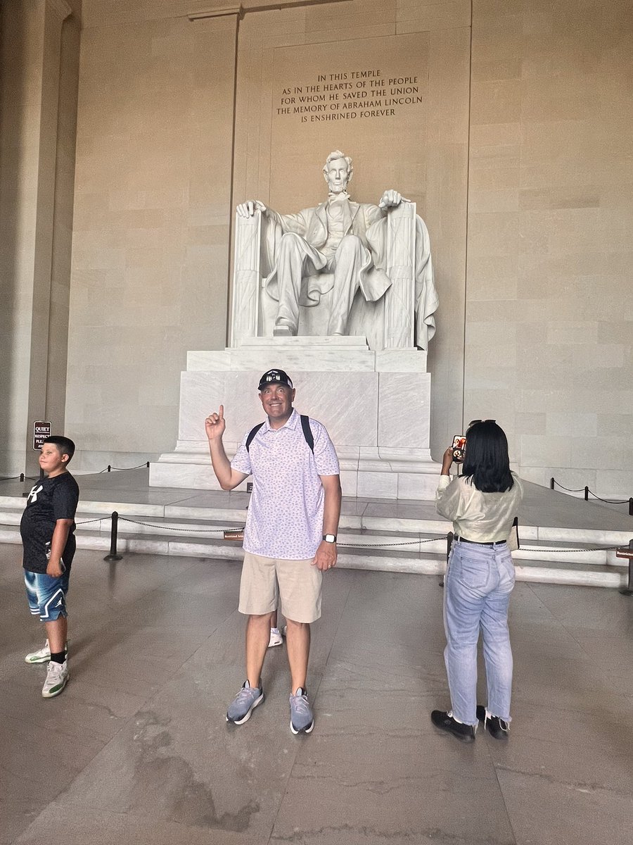 Kelly Kerlin tweet media