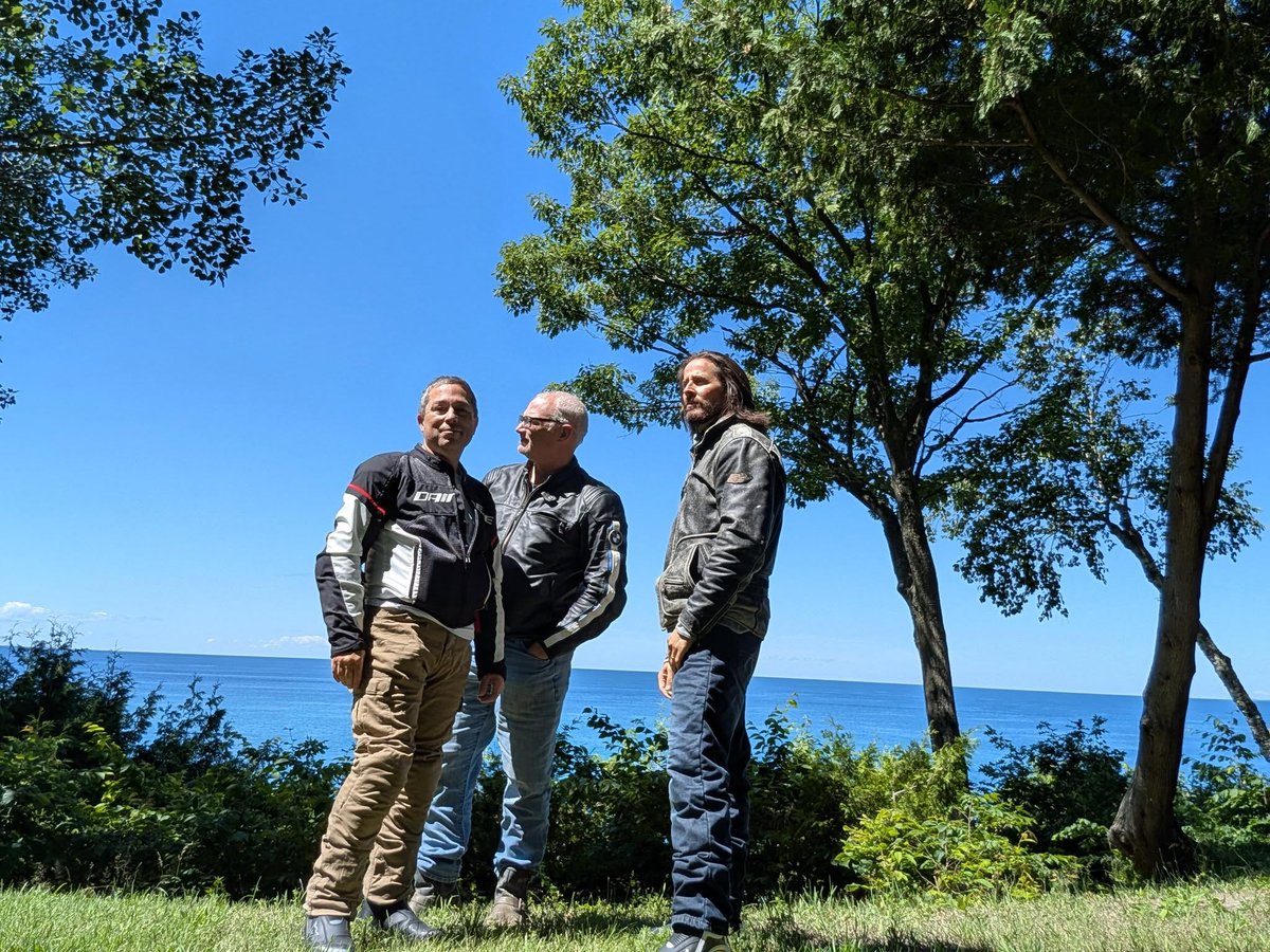 I  enjoyed my annual guys' weekend with six close friends I've had since  high school. Doug and Ed like to ride also, so we brought our cycles up  to Mackinaw City to get in some rides while we were there 😁